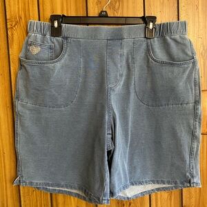 Dream Jeanne Women's Blue Denim Shorts